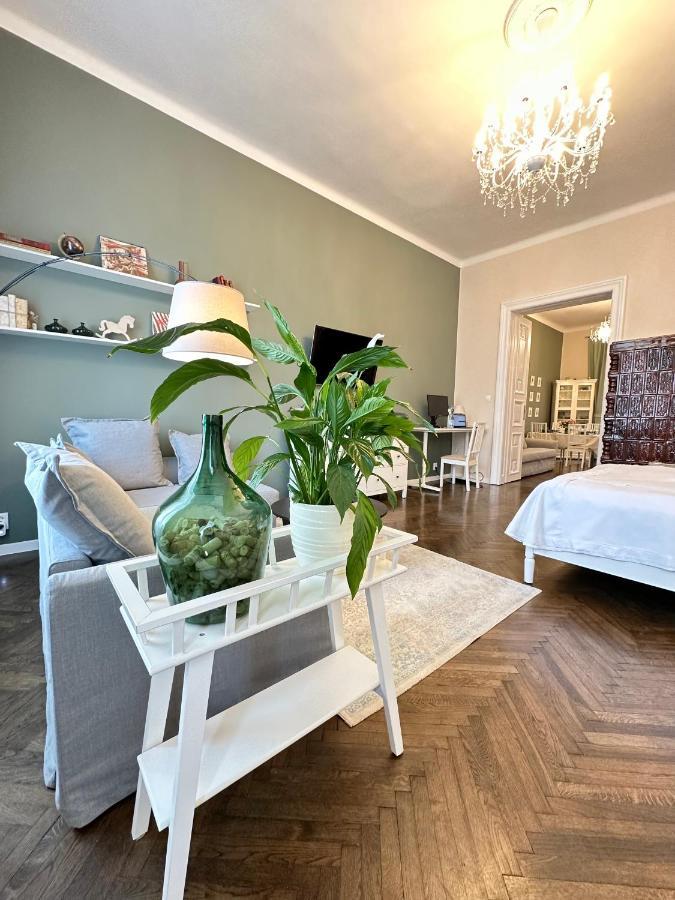 The Spot With Green Chair - Cozy Space Near Danube Βουδαπέστη Εξωτερικό φωτογραφία